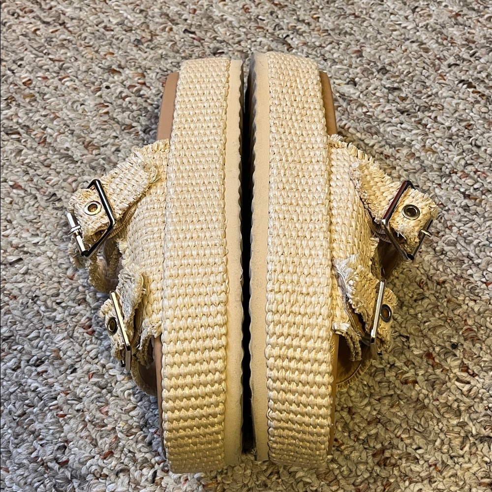 Steve Madden Beige Woven Double-Buckle Platform Sandals - Picture 10 of 12
